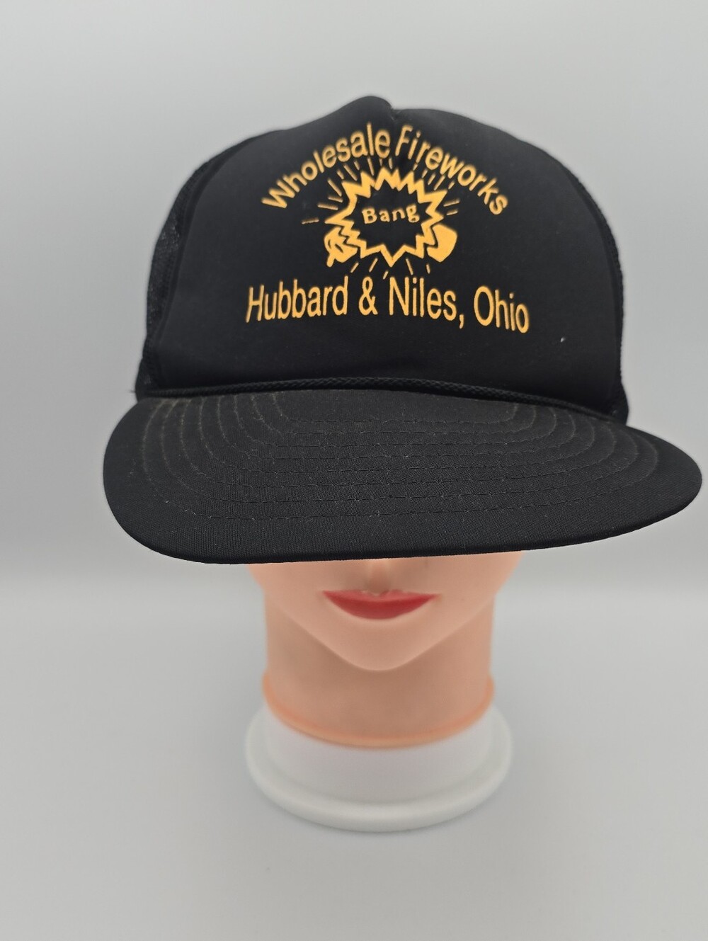 Vintage Wholesale Fireworks Hubbard & Niles Ohio Black Trucker Hat